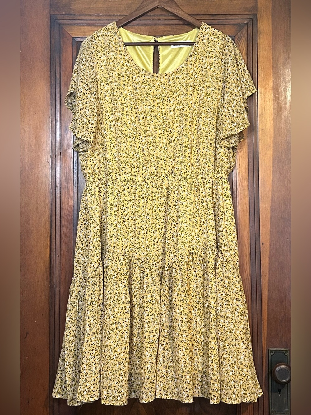 Nemidor Plus Size 16 Mustard Yellow Ditsy Floral Midi Dress
